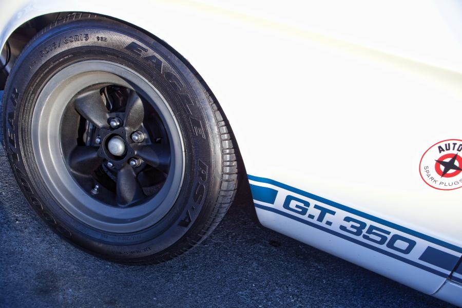  Shelby GT350 R 1965 года  (фото 92 из 95)